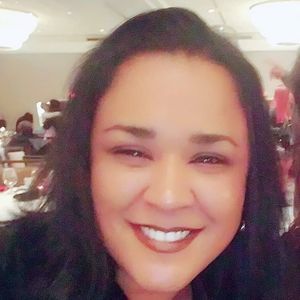 Meet your Posher, Latisha